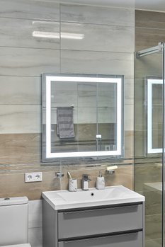 Дзеркало з LED підсвіткою 800х800мм. у ванну кімнату прямокутне MR-1 Global Glass